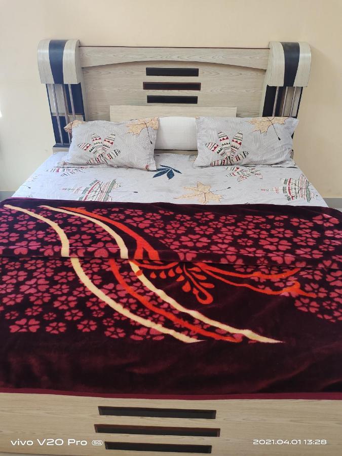 Hotel Purnima Palace Fatehpur  Ngoại thất bức ảnh